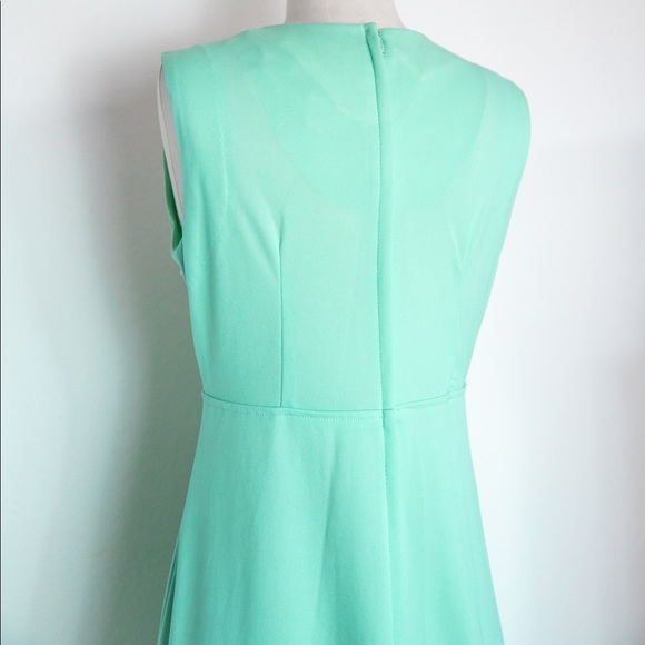 60’s Vintage Seafoam Green Gown - Picture 6 of 15